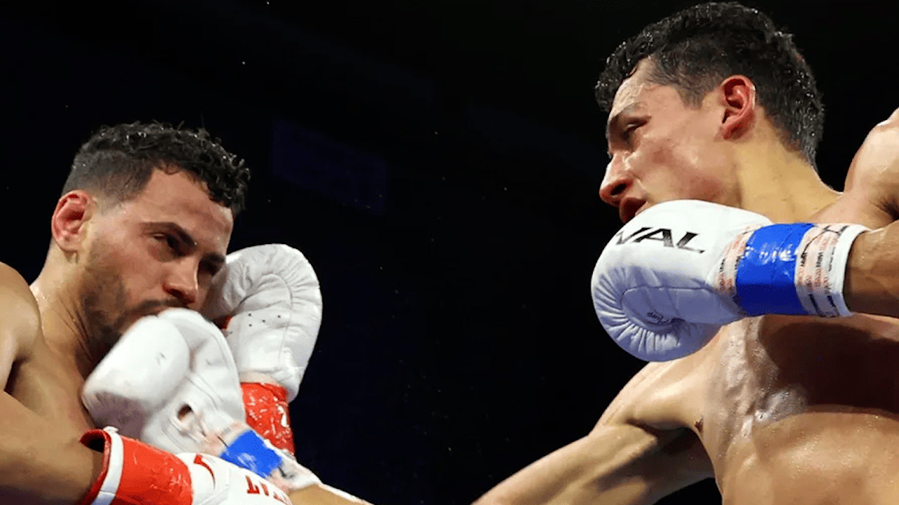 Rafael Espinoza vence al cubano Robeisy Ramírez y es nuevo campeón peso pluma de la OMB