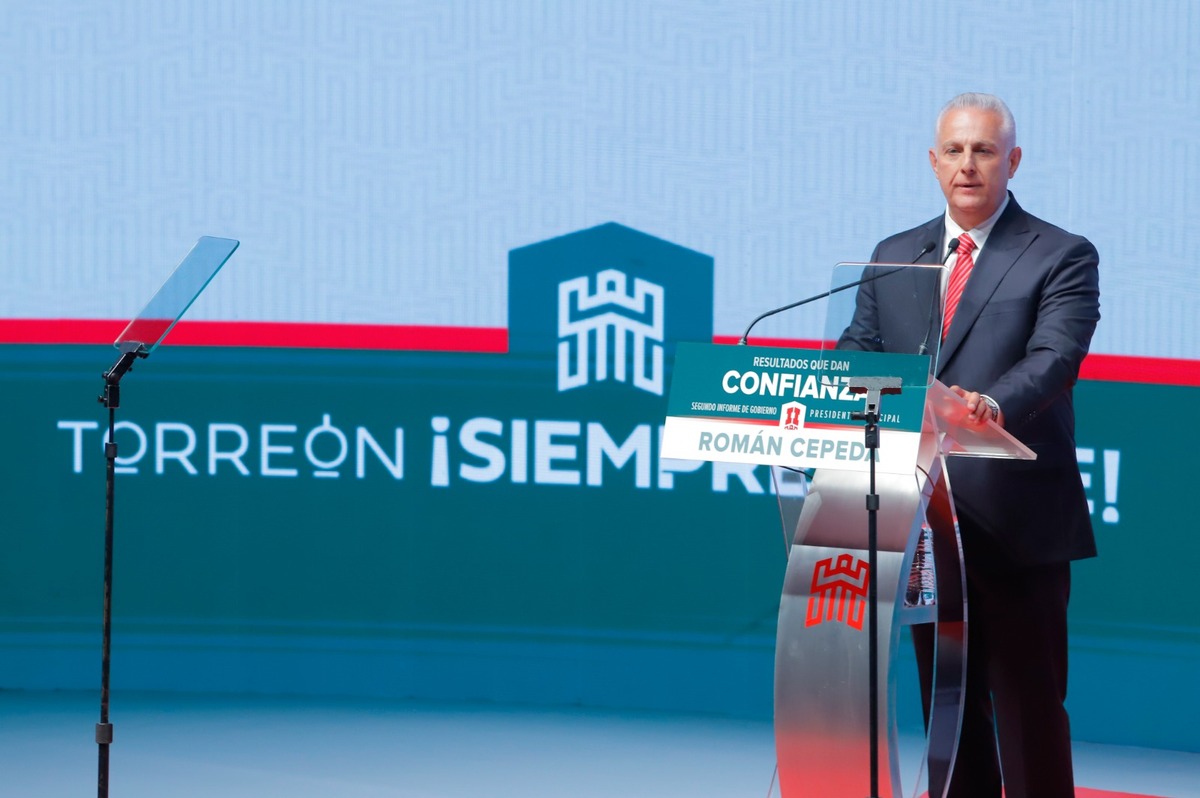 Román Cepeda en su Segundo Informe de Gobierno. | Manuel Guadarrama