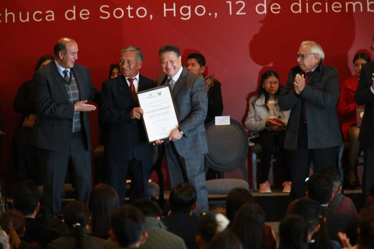 Julio Menchaca se comprometió a mejorar infraestructura y apoyo gubernamental para continuar con el desarrollo deportivo (Jorge Sánchez)