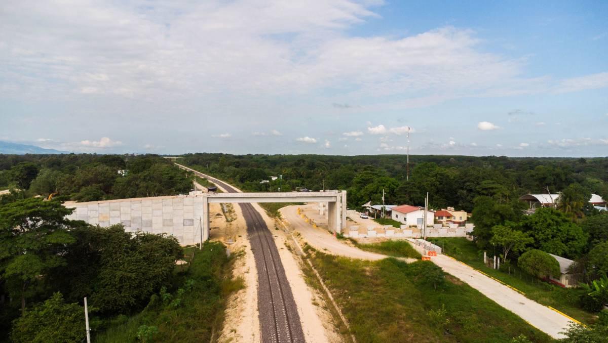 Además, el funcionario federal explicó el programa completo para la inauguración sobre el Tren Maya. | Cuartoscuro