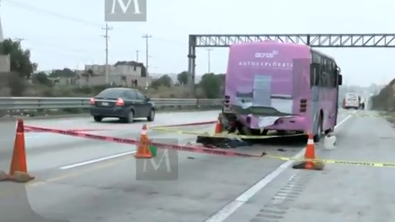 Muere motociclista tras impactarse con un camión en la México-Querétaro