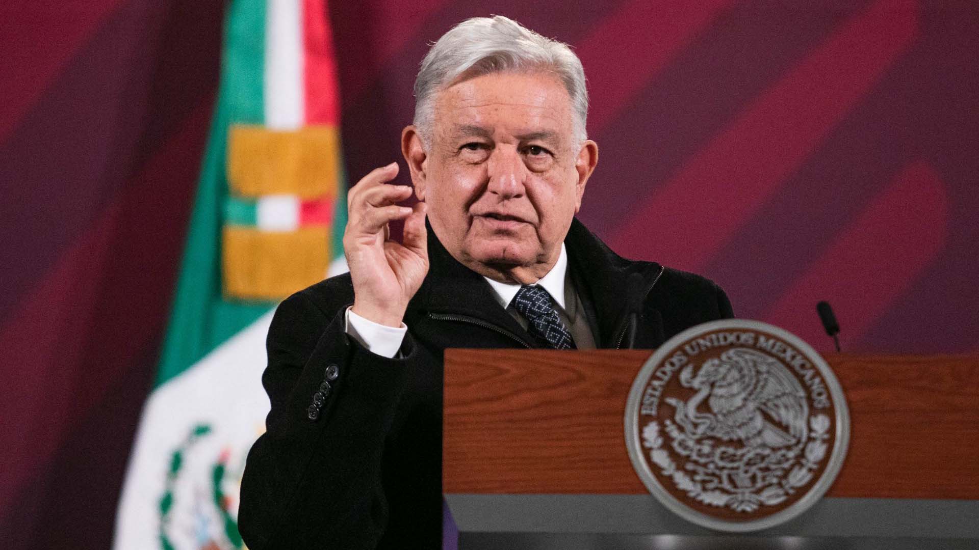 "Preguntarle a Claudio”, dice AMLO ante el caso de la Estafa Maestra de Rosario Robles