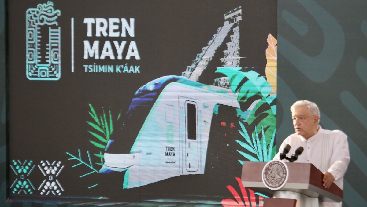AMLO inaugura el Tren Maya en Campeche. Foto: (Ariel Ojeda)