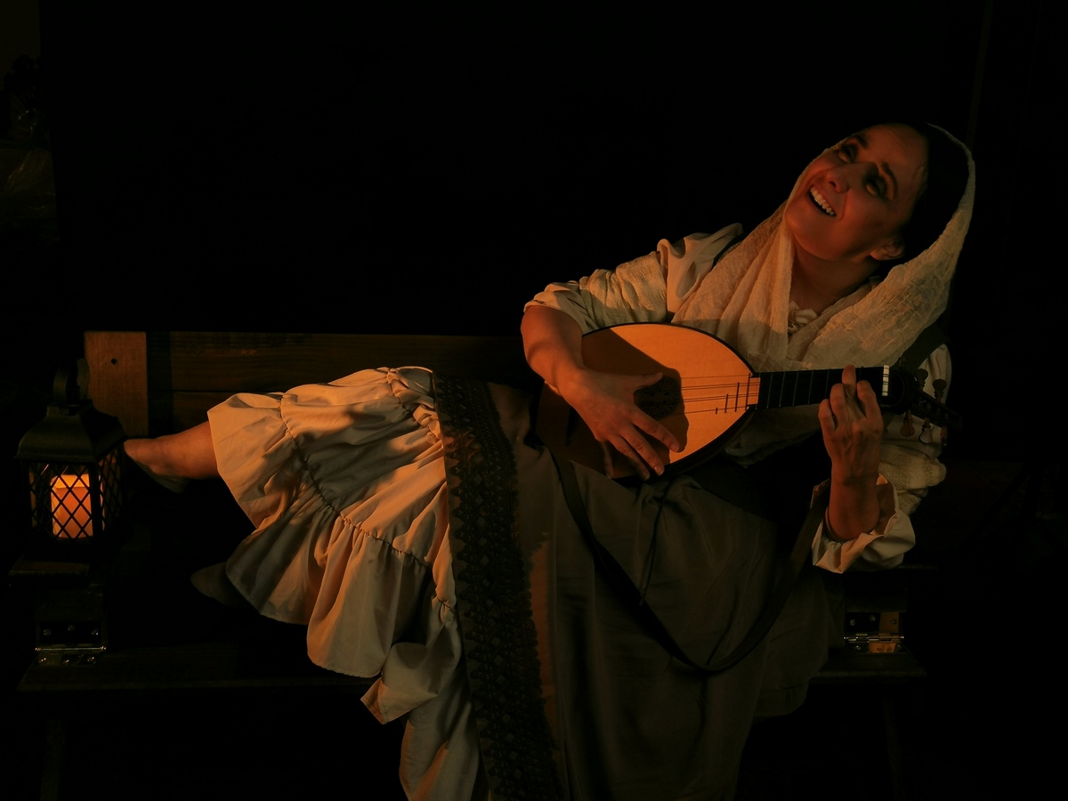 La actriz, dramaturga y directora de teatro Paola Izquierdo. (Foto: Arturo Zamorano)