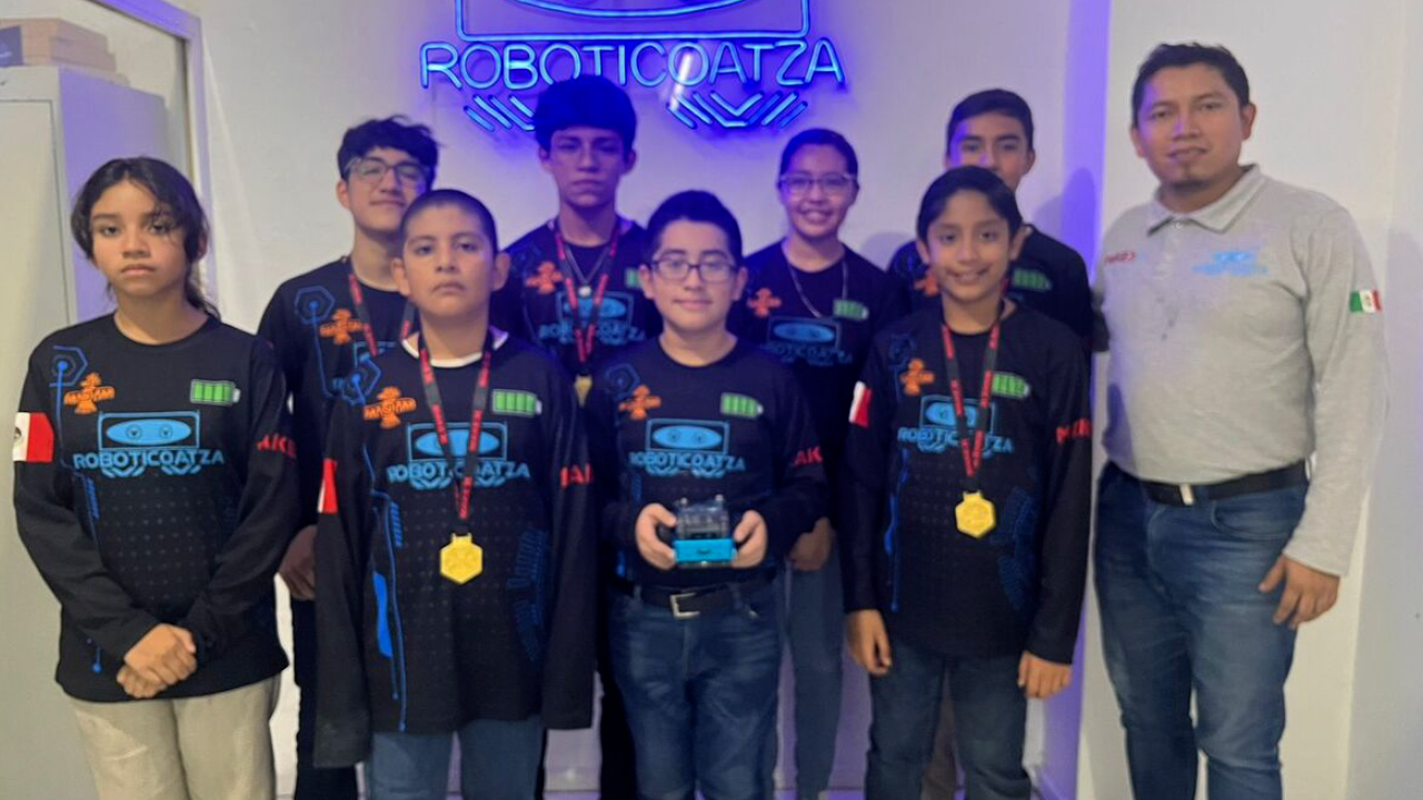 Jóvenes estudiantes participarán en mundial de robótica en China; buscan recaudar un millón de pesos
