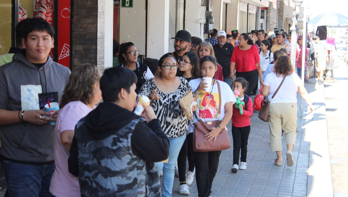 Incrementan ventas en el centro de Tampico. (Yazmín Sánchez)