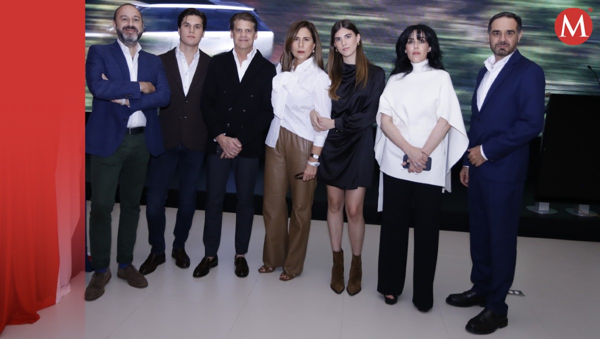 Land Rover presenta en León modelos emblemáticos | ESPECIAL