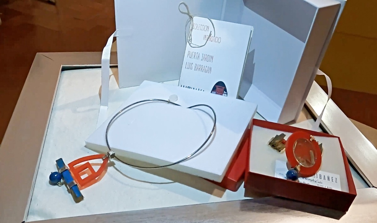 Piezas de la colección de joyería Intersticio (Enrique Vázquez)