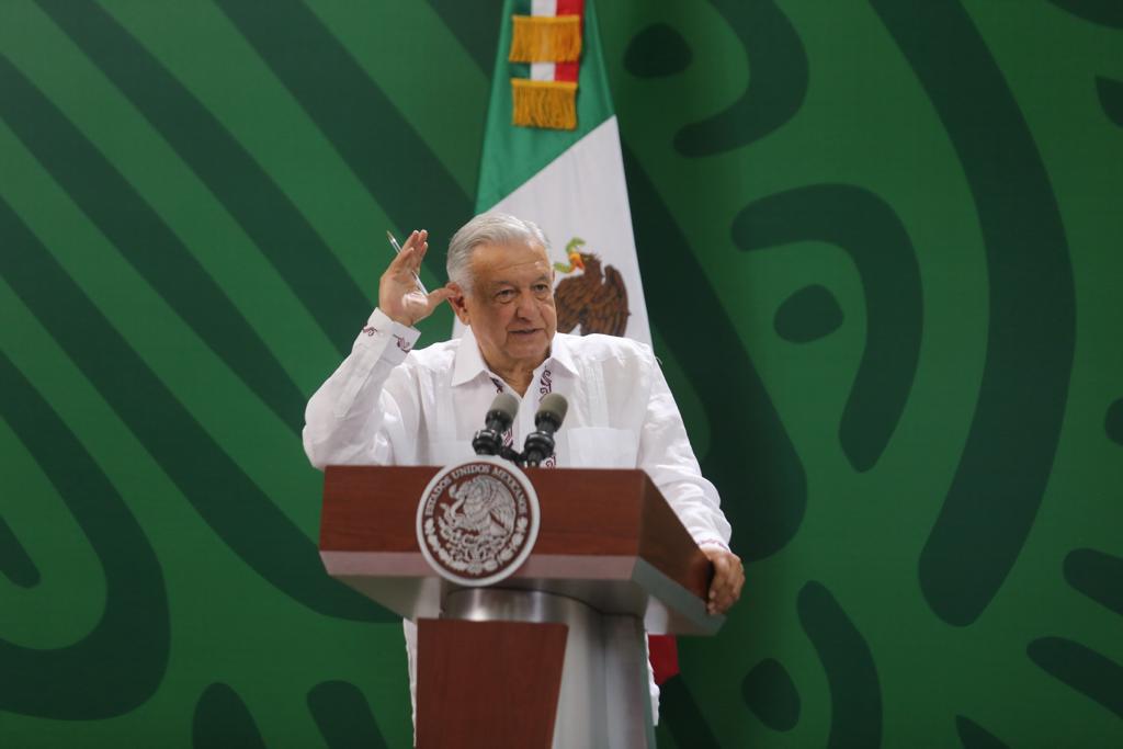 AMLO recibió la invitación de Alejandro Giammattei | Foto: Jorge Carballo