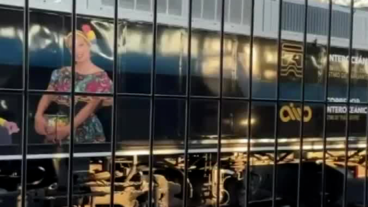 Hoy inauguran el Tren del Istmo de Tehuantepec; ya hay fila en la estación de Salina Cruz