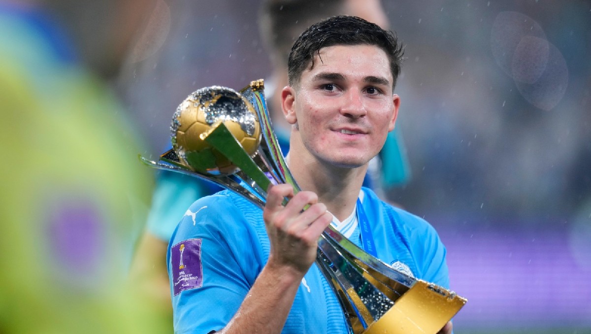 Julián Álvarez cumplió un sueño más tras ganar Mundial de Clubes (AP)