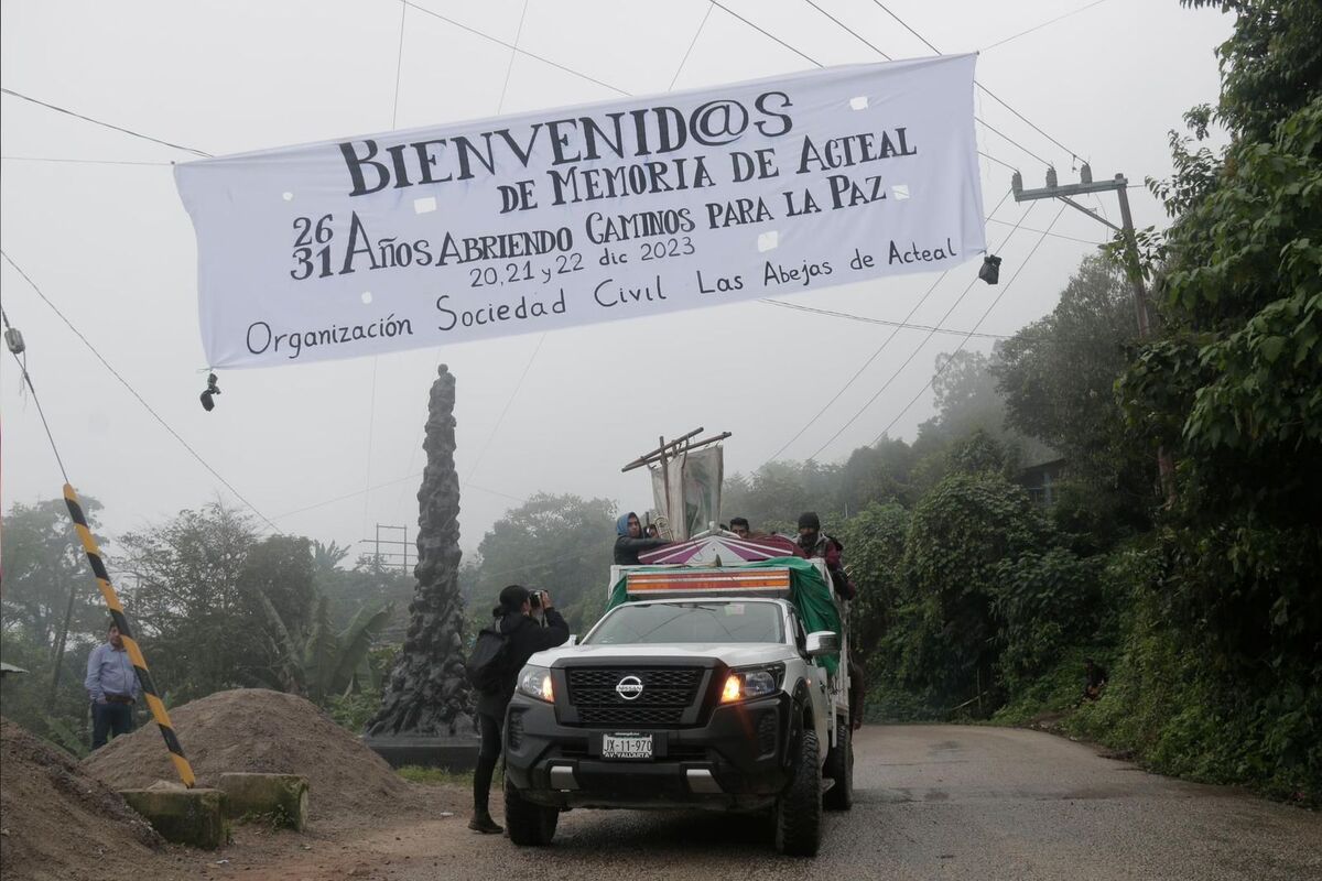 Parte de los sobrevivientes y familiares de las victimas aun exigen justicia por el hecho (Abraham Jiménez)