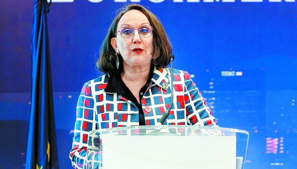 La funcionaria afirma que las economías menos preparadas se están quedando rezagadas en el ámbito digital. EFE