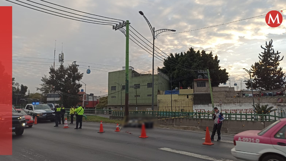 Al lugar arribaron bomberos a auxiliar a la víctima, quien ya se encontraba sin vida. | Especial.