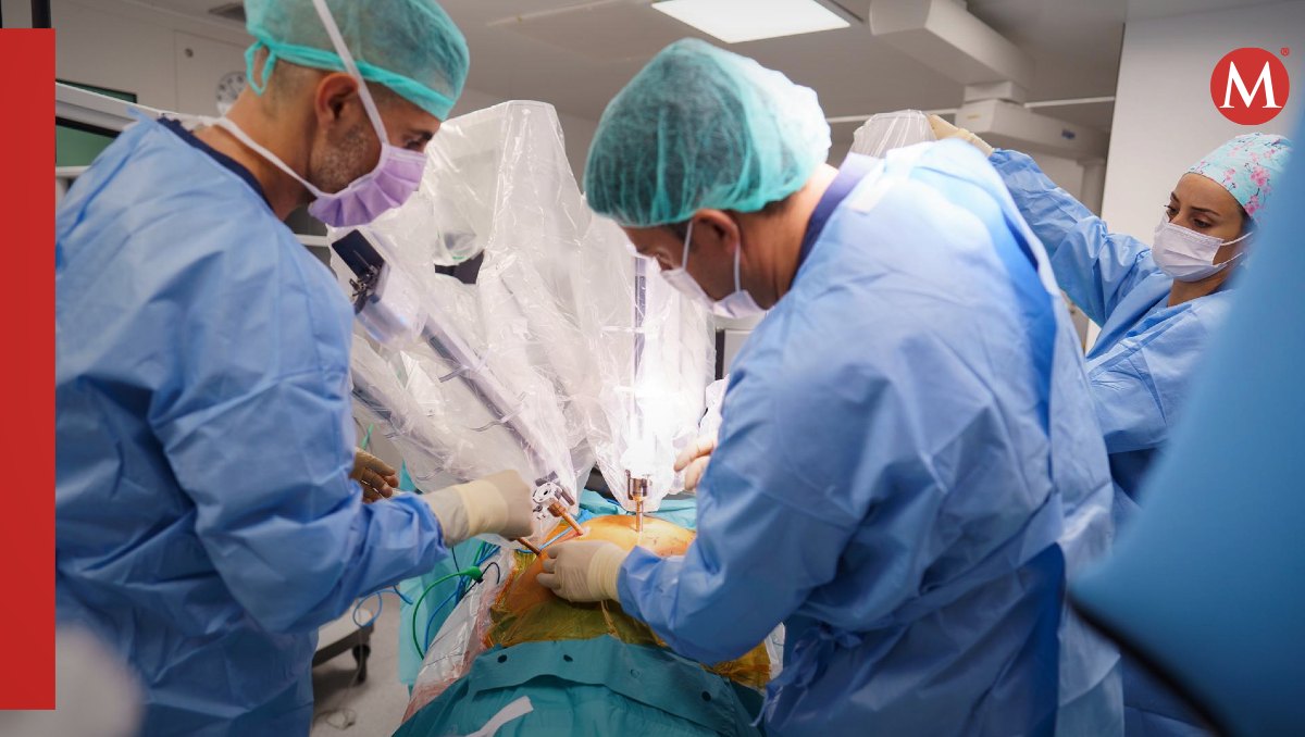 Operación robótica. / EFE