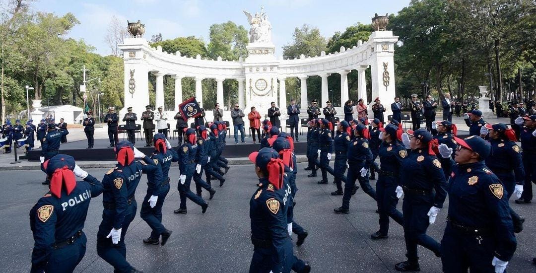 Desfile del Día del Policía (Vía Instagram)