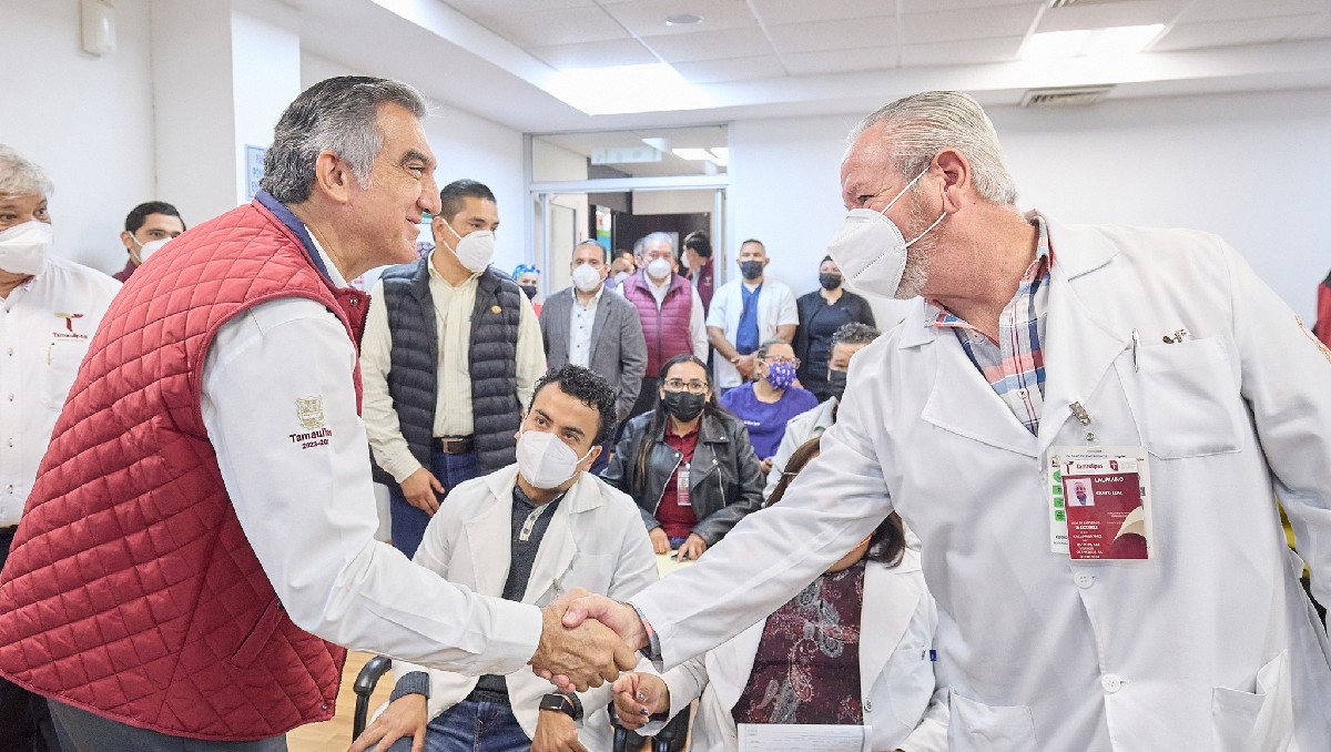 Américo Villarreal visitó el Hospital Infantil y Civil de Ciudad Victoria
