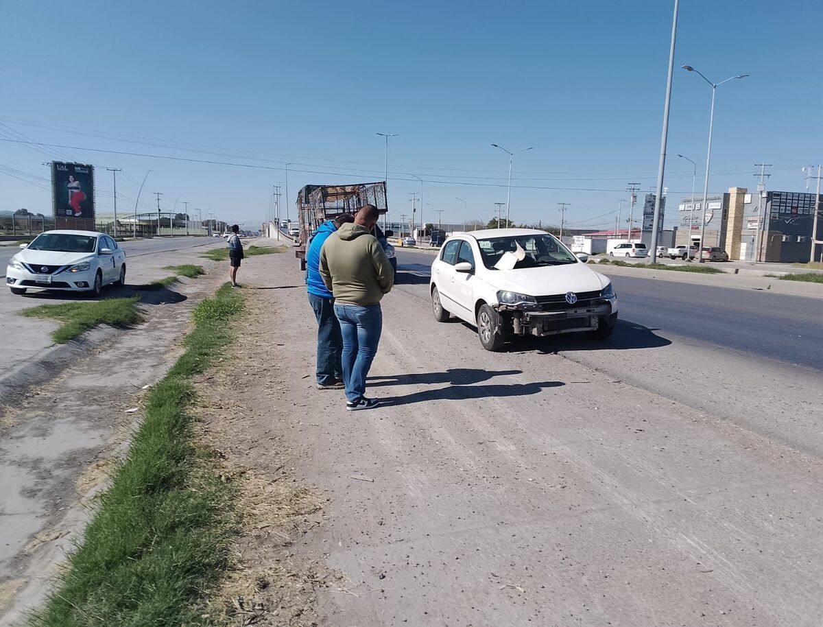 Choque en periférico de Torreón.
