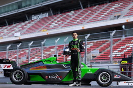 En entrevista para MILENIO, el piloto contó sus experiencias corriendo en Europa y los objetivos que busca lograr.