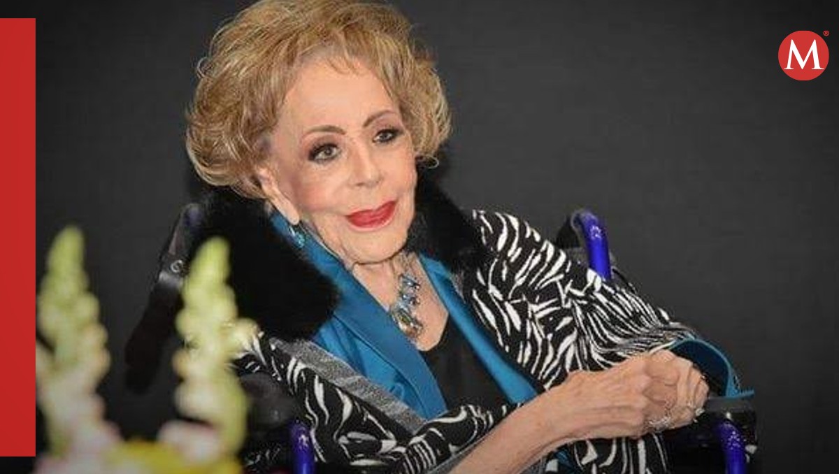 Silvia Pinal sale del hospital