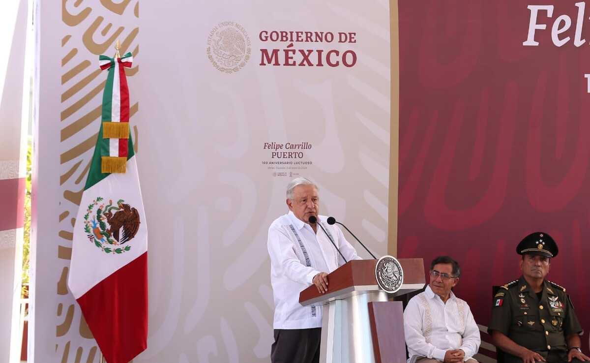 AMLO conmemora aniversario luctuoso de Felipe Carrillo Puerto | Octavio Hoyos