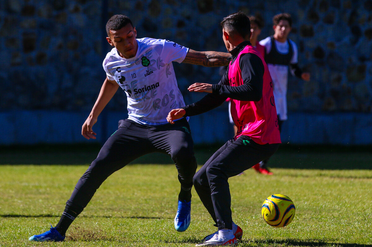 Entrenamiento de Santos Laguna. | Especial