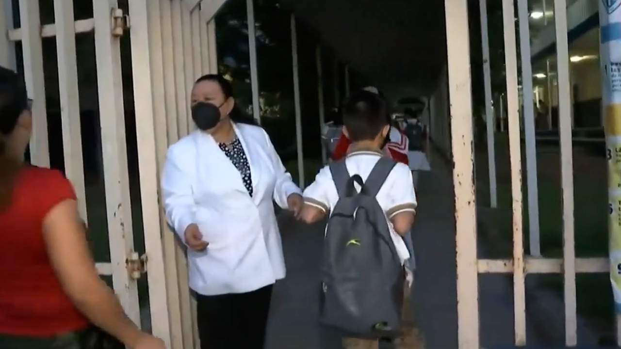 Edomex se alista para el regreso a clases; comienza operativo 'Escuela Segura'