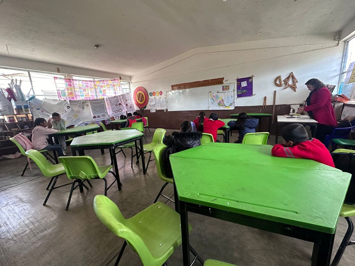 Docentes enfrentan mayores exigencias y riesgos dentro de las aulas. | Especial