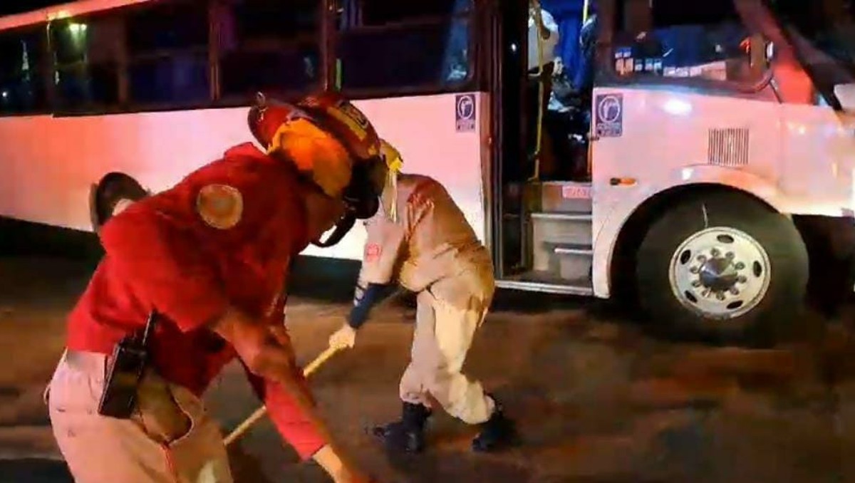 Choque de camión deja 21 lesionados en Jalisco- Grupo Milenio