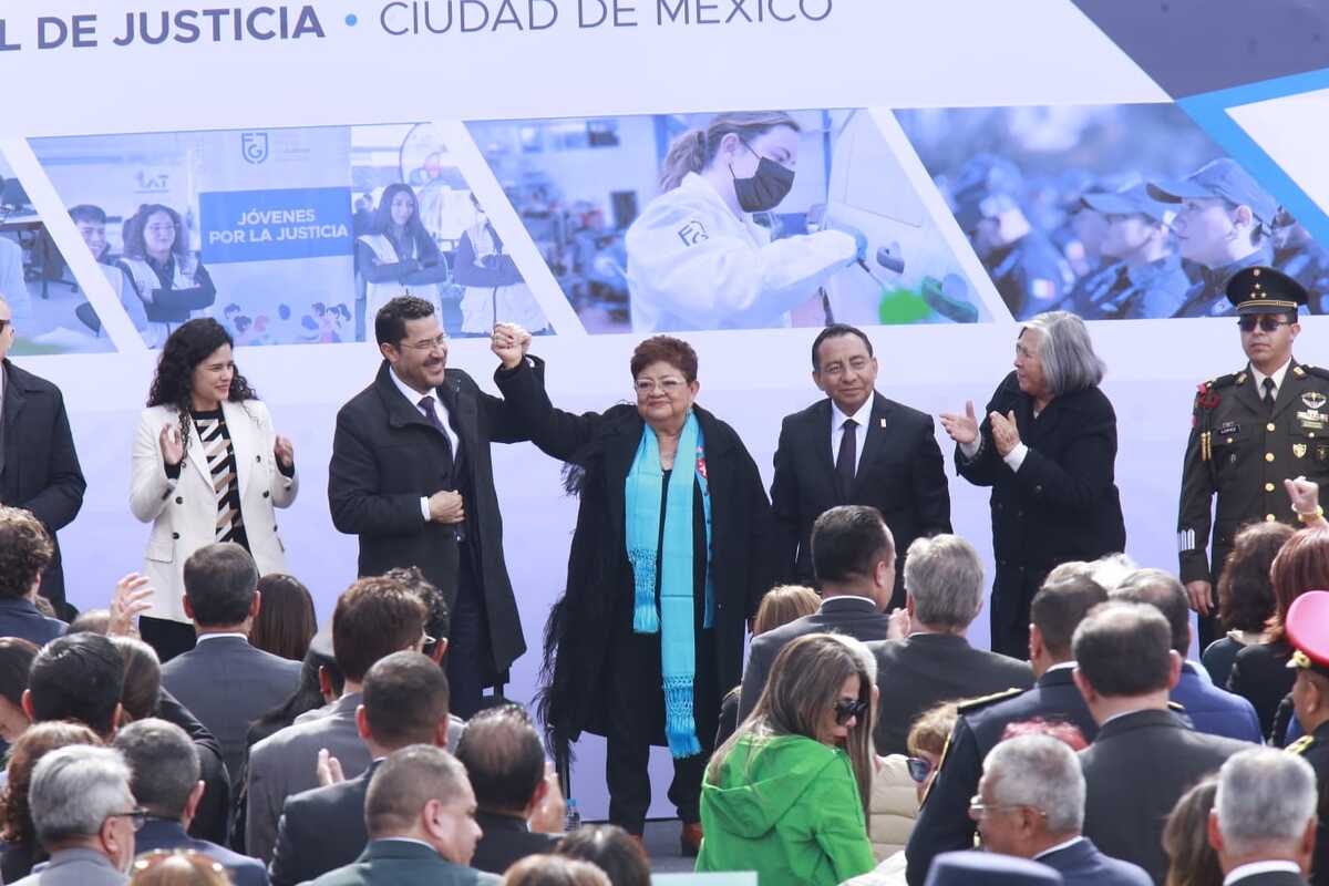 Martí Batres durante el último informe de Godoy | Juan Carlos Bautista