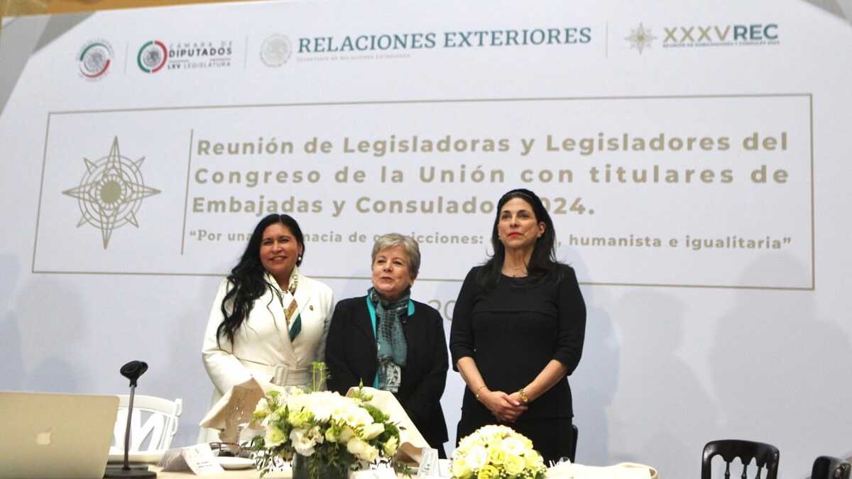 Se reúnen embajadores en la Ciudad de México. (Foto: @SRE_mx)