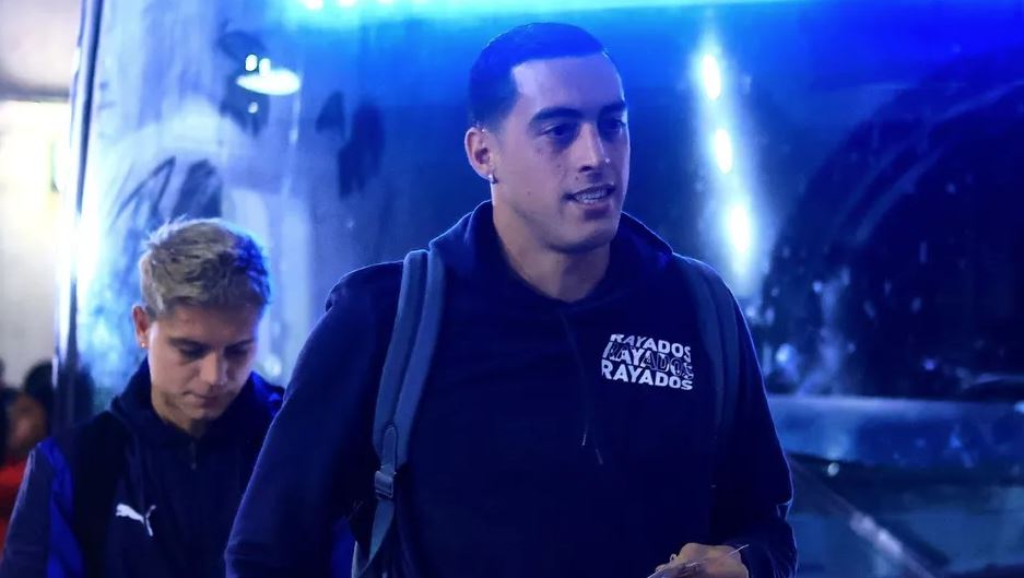 Rogelio Funes Mori llega a CDMX para incorporarse a Pumas