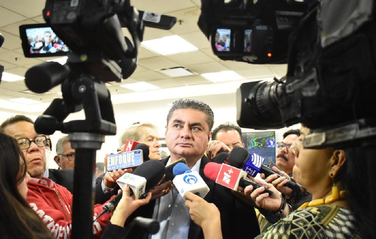 Luis Cházaro, líder parlamentario del PRD (Especial)