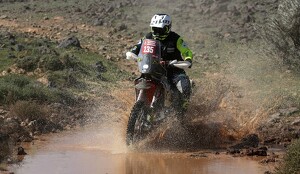 El piloto español, Carles Falcón, sigue en coma inducido, a pesar de esto los servicios médicos han autorizado el traslado a España