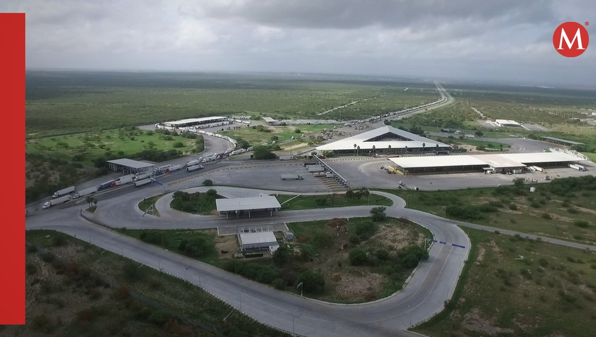 Punto de revisión en el Puente Internacional III en Nuevo Laredo, Tamaulipas.