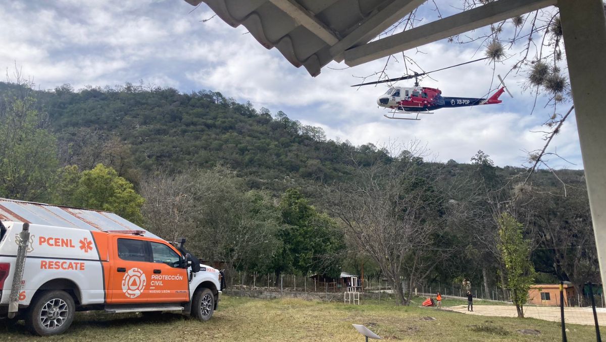Brigada Fénix de Protección Civil de Nuevo León realiza labores en la sierra de Iturbide. Especial