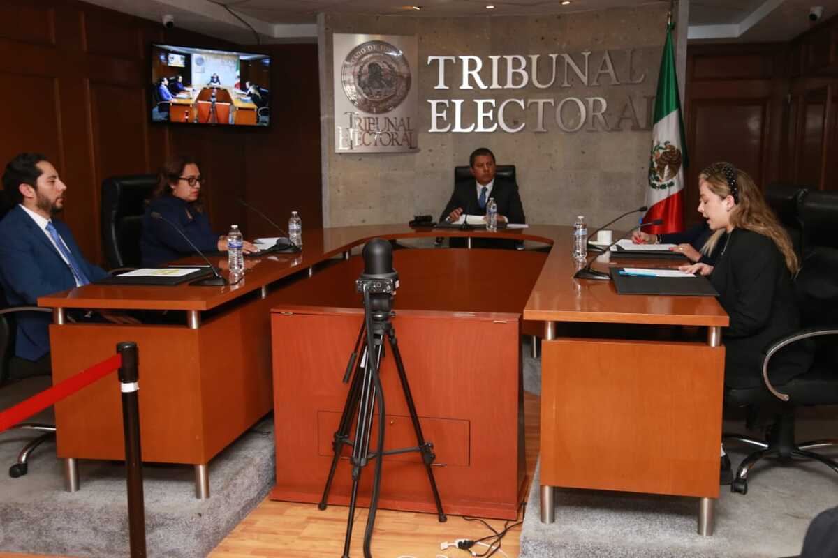 Sesión ordinaria del Tribunal  Electoral del Estado de Hidalgo (Jorge Sánchez)
