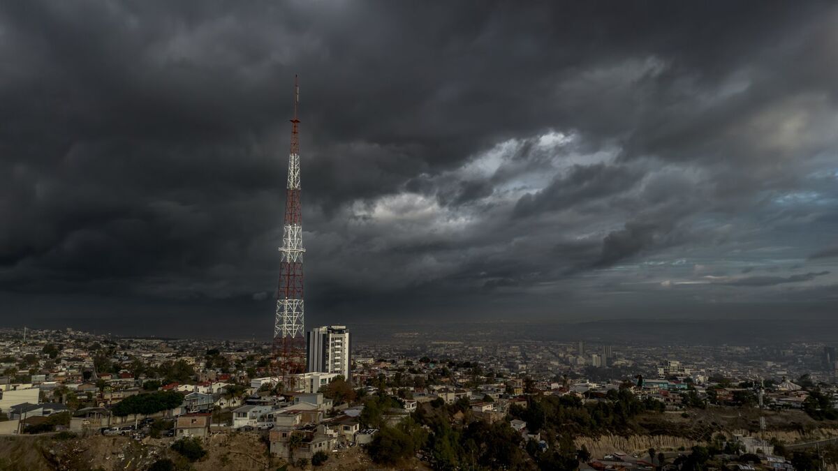 Se esperan bajas temperaturas y lluvia este viernes en varias zonas del país. | Cuartoscuro