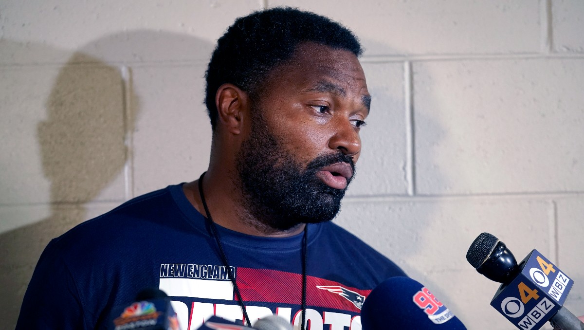 Jerod Mayo suple a Belichick como nuevo head coach de Patriots (AP)