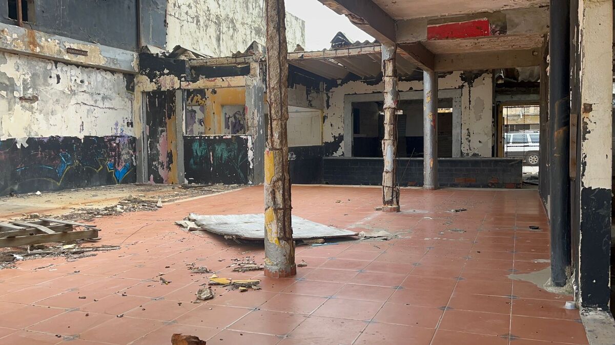 Comerciantes temen por seguridad en Coatzacoalcos | Fluvio Cesar Martínez
