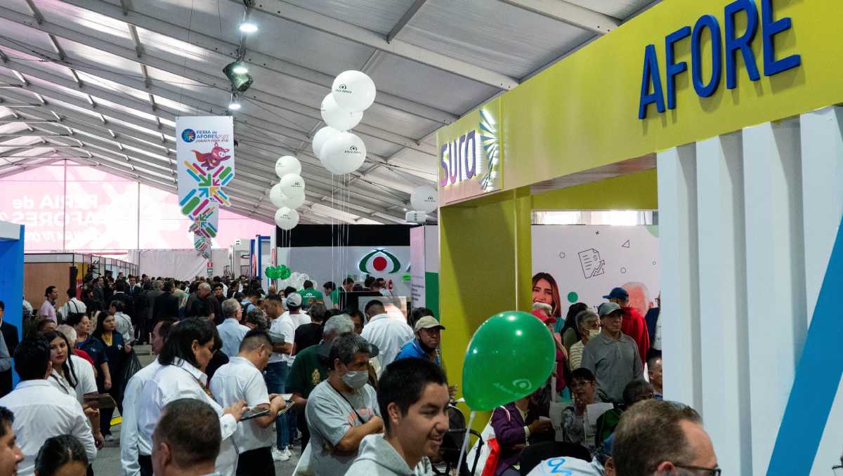 Afores consolidaron posición como principales inversionistas institucionales, al tener 32 por ciento del ahorro financiero del país. | Cuartoscuro