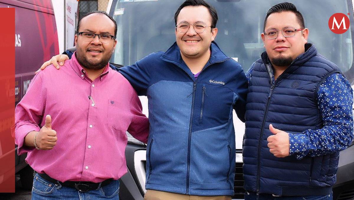 Daniel Sibaja, secretario de Movilidad de Edomex, y colaboradores | (Especial)