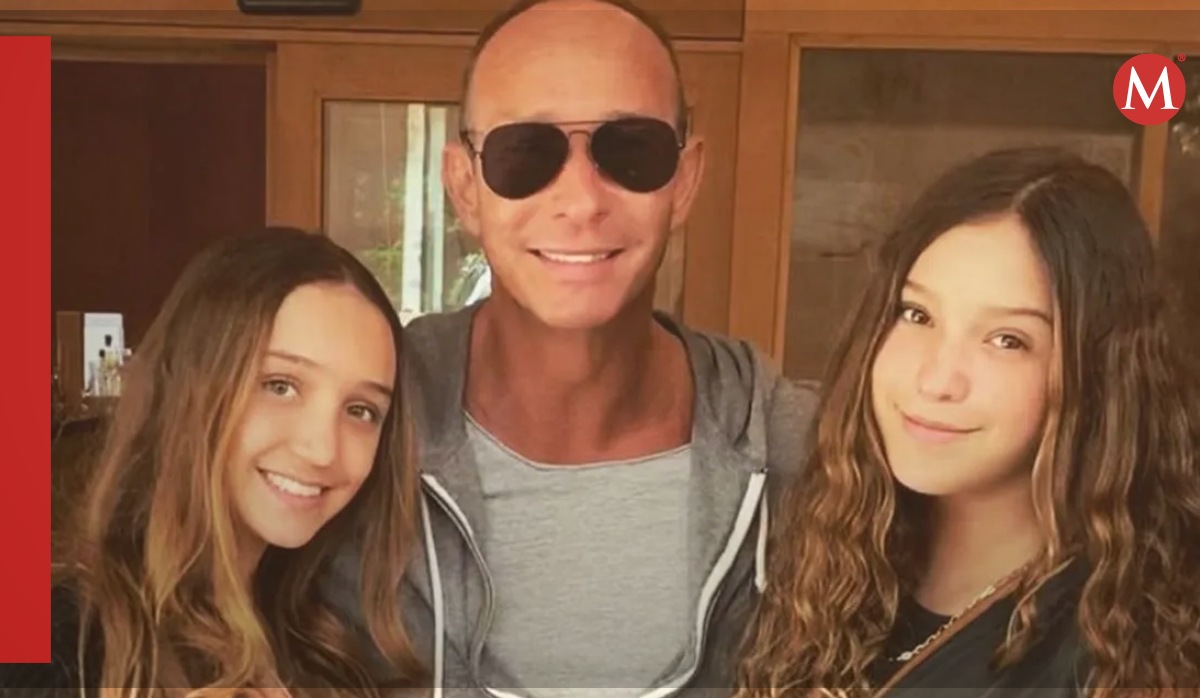 Erik Rubín con sus hijas