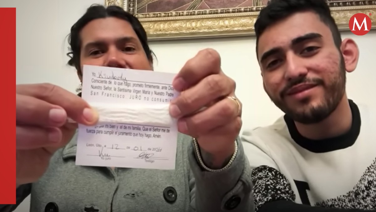 Kimberly y su esposo Óscar Barajas se juran. | ESPECIAL