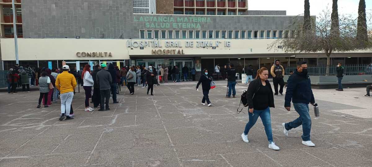 El personal médico se declaró en paro laboral. (Especial)