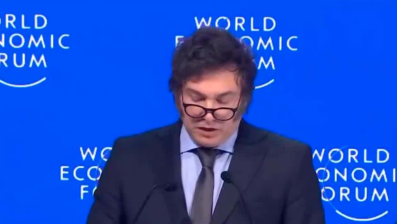 Javier Milei se lanza contra justicia social y el feminismo; alerta que "Occidente está en peligro"