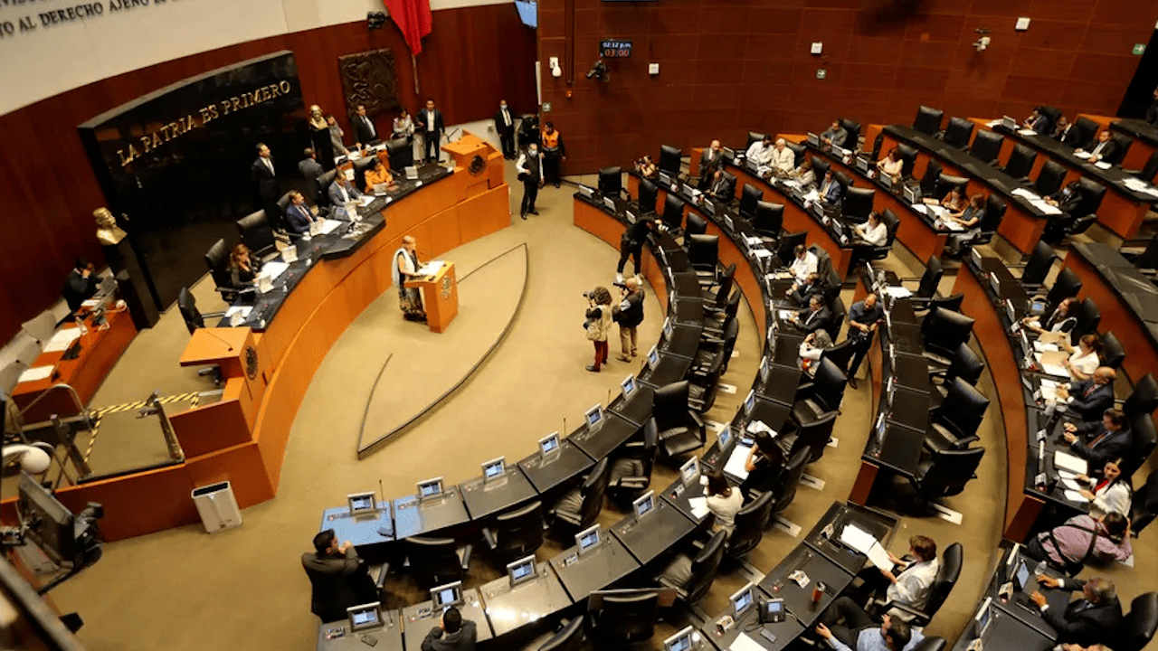Morena en Senado va por votos de MC para aprobar reformas de AMLO