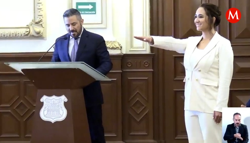 Claudia Barrientos toma protesta como presidenta DIF Municipal Puebla | Especial