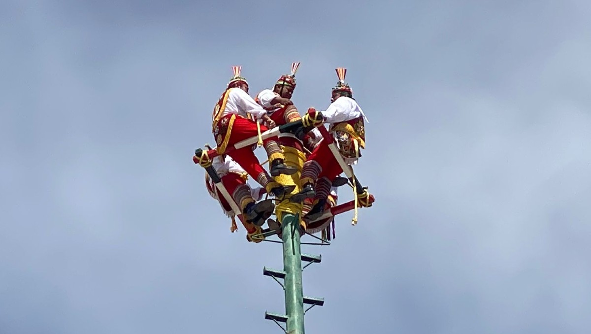 Voladores de Papantla en León | Monserrat Yépez