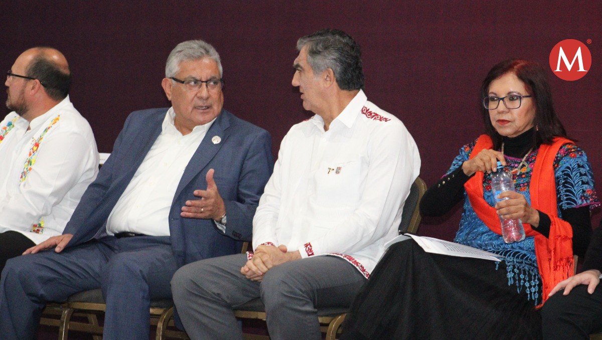 Alfonso Cepeda Salas y Américo Villarreal. (Yazmín Sánchez)